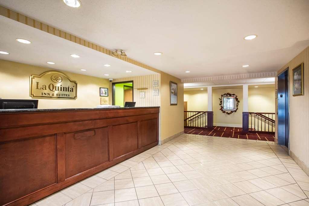 Holiday Inn Express St. Albans By Ihg מראה פנימי תמונה