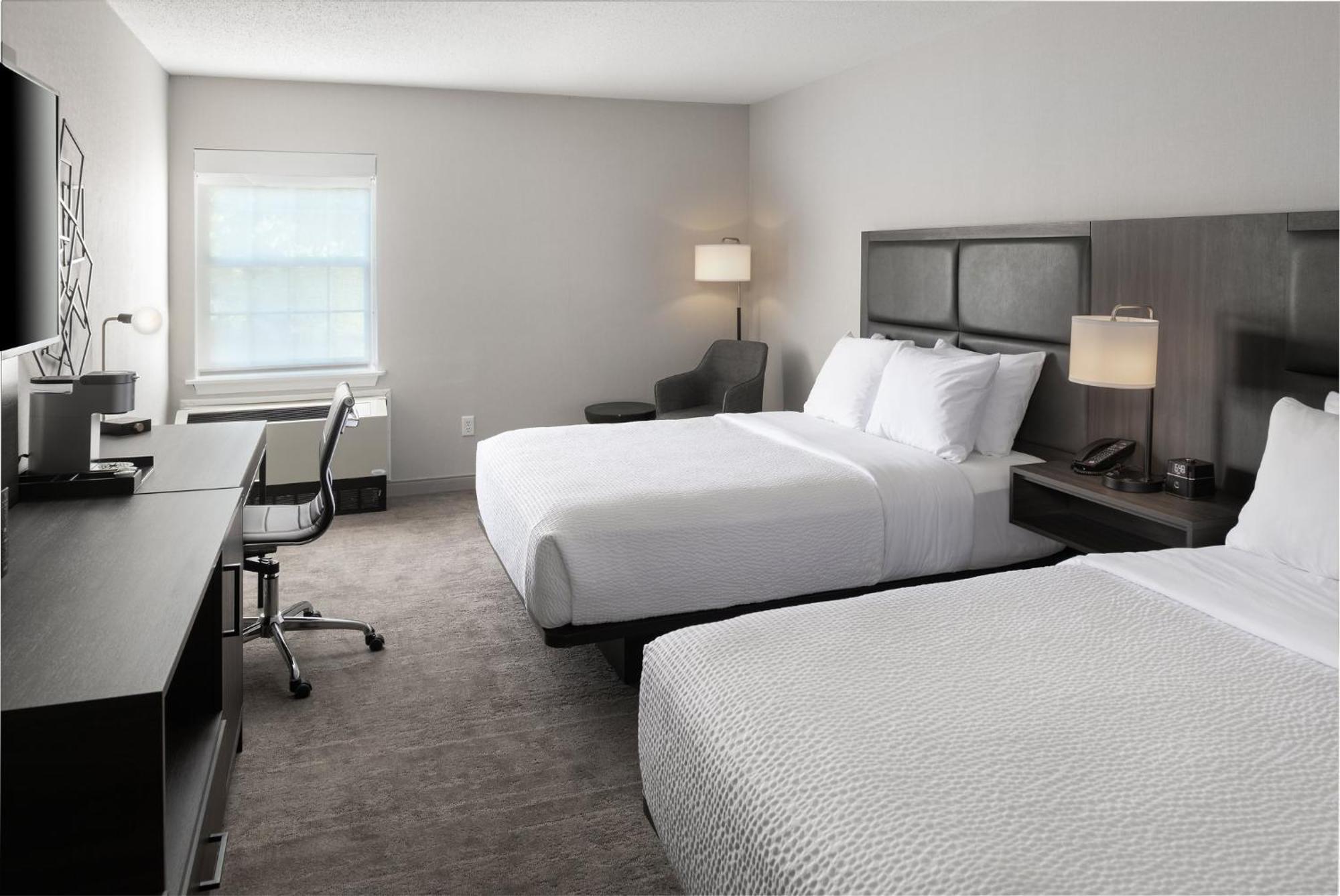 Holiday Inn Express St. Albans By Ihg מראה חיצוני תמונה